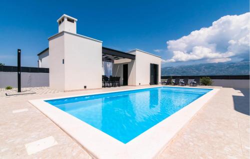 Lovely Home In Razanac With Wifi Lovely Home In Razanac With Wifi