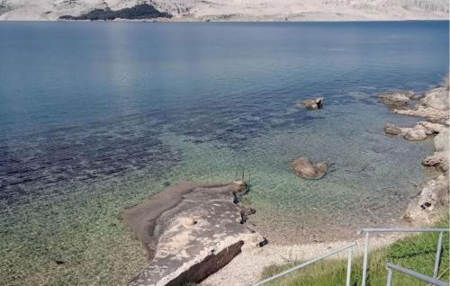 Cozy Apartment In Pag With Wifi