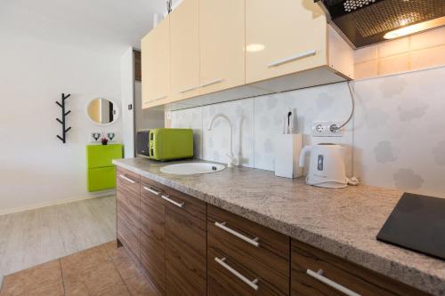 Apartments & Rooms Laganini Apartments & Rooms Laganini