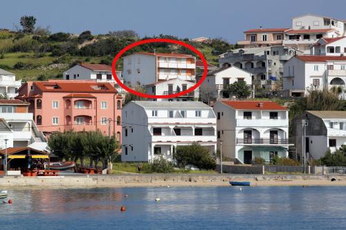 Apartment Metajna 527a
