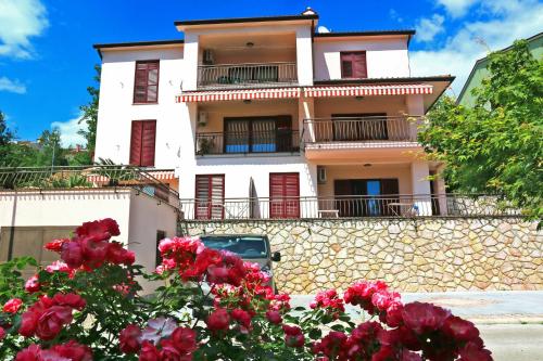 Apartments with a parking space Rabac, Labin - 7429