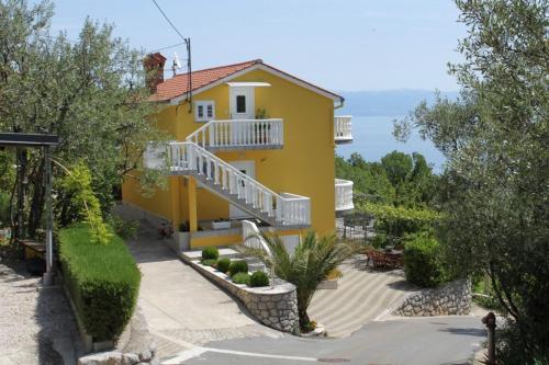 Apartments with a parking space Medveja, Opatija - 7721 Apartments with a parking space Medveja, Opatija - 7721