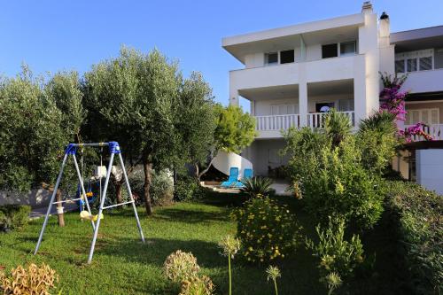 Apartments by the sea Zecevo Rtic, Rogoznica - 10333 Apartments by the sea Zecevo Rtic, Rogoznica - 10333
