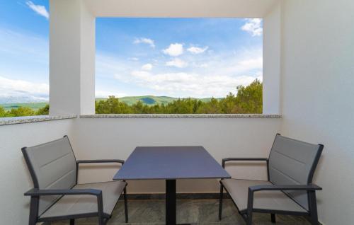 Awesome Apartment In Pridraga With Wifi