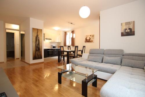 Apartments My Place Apartments My Place