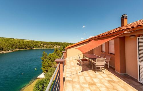Amazing Apartment In Krusevo With House Sea View
