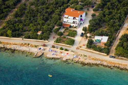 Apartments by the sea Mandre, Pag - 6284 Apartments by the sea Mandre, Pag - 6284