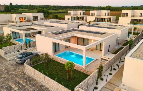 Beautiful Home In Tar Beautiful Home In Tar