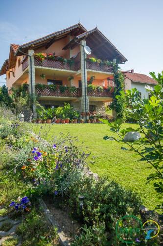 Guest House Nena Rastoke Guest House Nena Rastoke