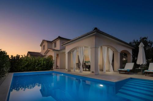 Villa Sunset Lady Villa Sunset Lady