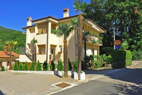 Apartments with a parking space Opric, Opatija - 7728 Apartments with a parking space Opric, Opatija - 7728