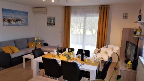 Apartment Grašo