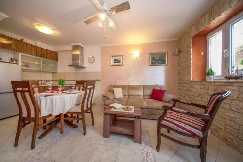 Apartment Stara kuća Apartment Stara kuća
