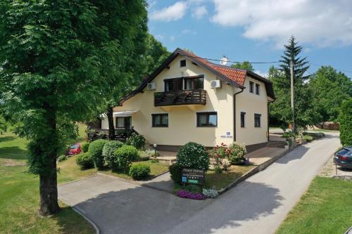 House Jelena House Jelena