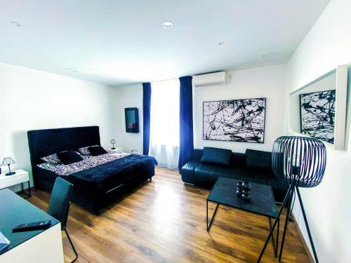 Octagon Main Square Apartment Octagon Main Square Apartment