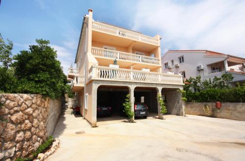 Apartments with a parking space Barbat, Rab - 5002 Apartments with a parking space Barbat, Rab - 5002