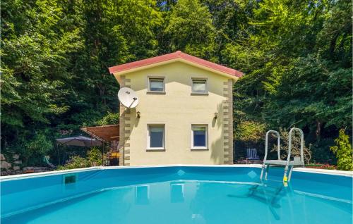 Amazing Home In Krizisce With Kitchen Amazing Home In Krizisce With Kitchen