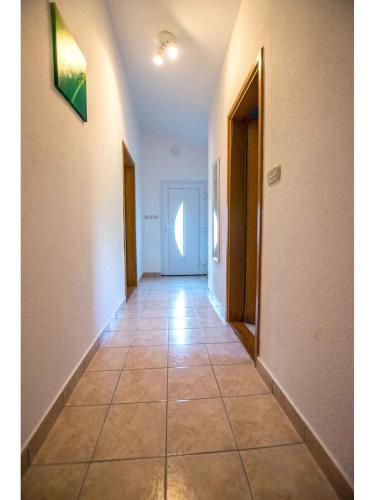 Apartment in Starigrad-Paklenica 6881