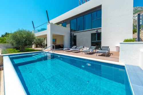 Villa Lu sea view-gym-sauna-hot tub,pool Villa Lu sea view-gym-sauna-hot tub,pool