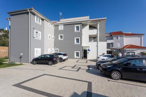 Apartments Crnekovic Tomislava 8A Apartments Crnekovic Tomislava 8A