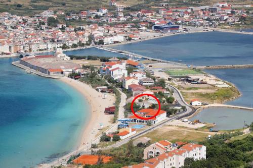 Apartments by the sea Pag - 13821 Apartments by the sea Pag - 13821