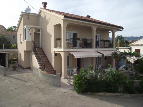 Apartments Dajana Silo Apartments Dajana Silo