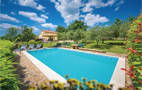 4 Bedroom Amazing Home In Groznjan
