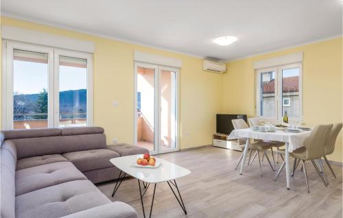 Awesome Apartment In Cavle With Wifi Awesome Apartment In Cavle With Wifi