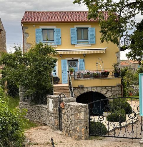 Krk Houses