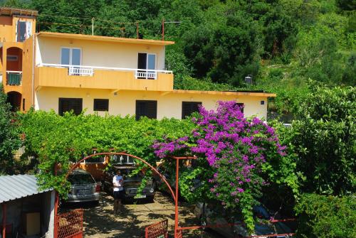 Villa Elvira Villa Elvira