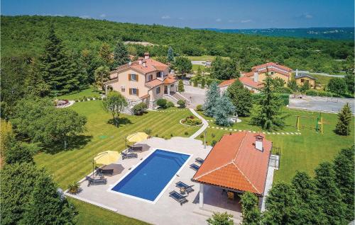 Cozy Home In Labin With House A Panoramic View Cozy Home In Labin With House A Panoramic View