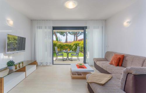Apartment Marina