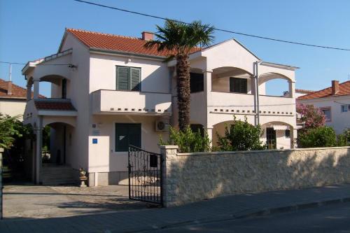 Apartments Aurora Borik