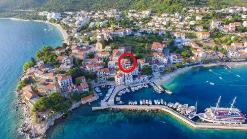 Apartments by the sea Gradac, Makarska - 16039 Apartments by the sea Gradac, Makarska - 16039