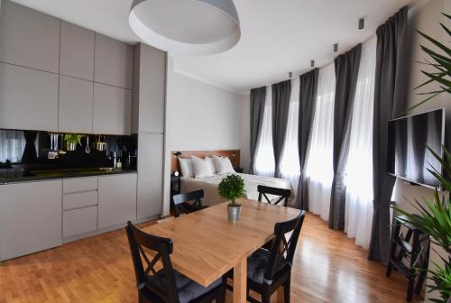Karlo Main Square Apartments Karlo Main Square Apartments