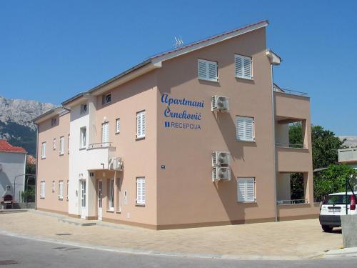 Apartments Crneković V