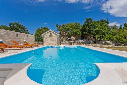 Maslina in Popovići (Haus für 5-7 Personen) Maslina in Popovići (Haus für 5-7 Personen)