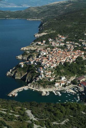 Apartment in Vrbnik/Insel Krk 13613