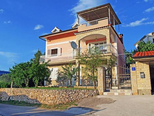 Apartments with a parking space Sibenik - 16582 Apartments with a parking space Sibenik - 16582