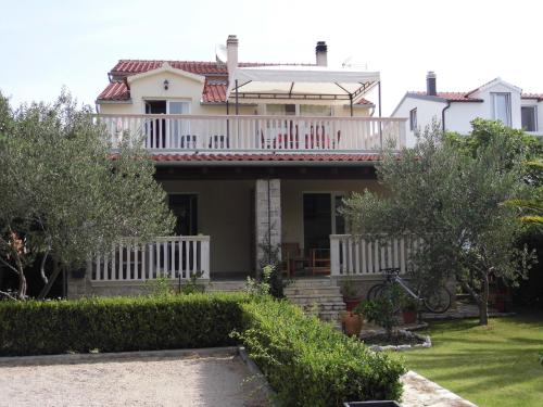 Apartments with a parking space Srima - Vodice, Vodice - 16588
