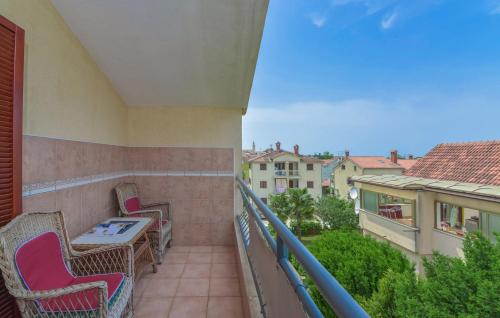 Apartment Kristijan with Balcony Apartment Kristijan with Balcony