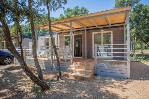 Mobile Homes Delta Marine at Campsite Lopari Mobile Homes Delta Marine at Campsite Lopari