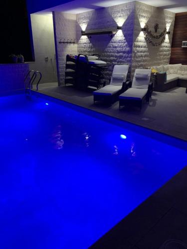 Jully apartment with swimming pool Jully apartment with swimming pool