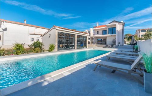 Cozy Home In Biograd Na Moru With Sauna