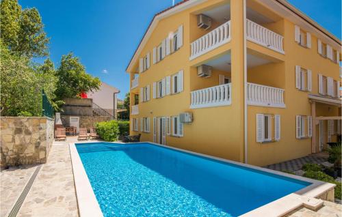 Cozy Apartment In Baska With Wifi