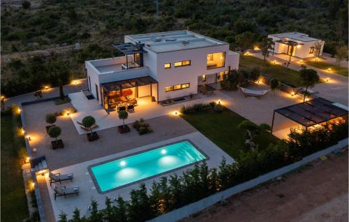 Stunning Home In Dubrava With Sauna Stunning Home In Dubrava With Sauna