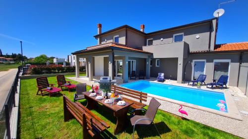 Villa Silvio with private pool Villa Silvio with private pool