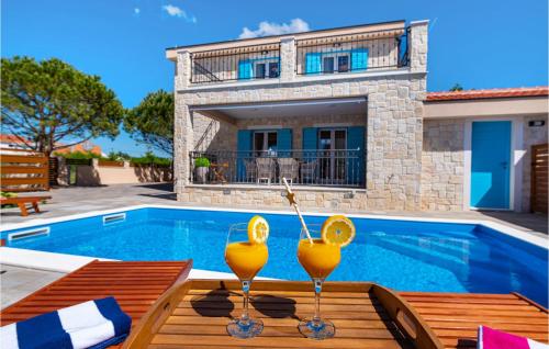 Pet Friendly Home In Privlaka