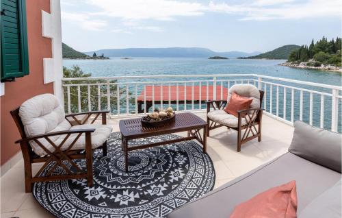 2 Bedroom Awesome Apartment In Blace