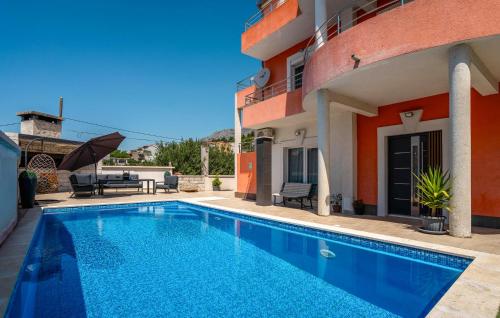 3 Bedroom Beautiful Apartment In Solin 3 Bedroom Beautiful Apartment In Solin